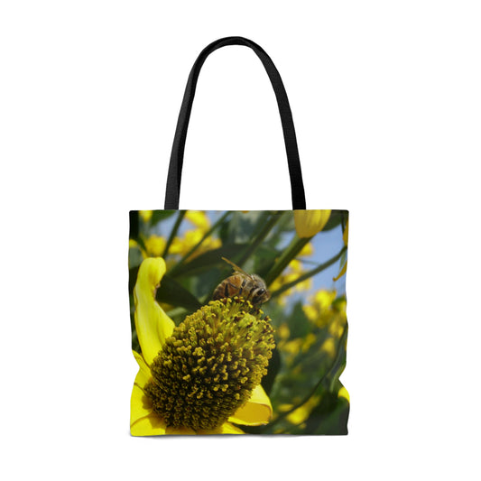 Lightweight Tote Bag - Bee on Yellow Coneflower